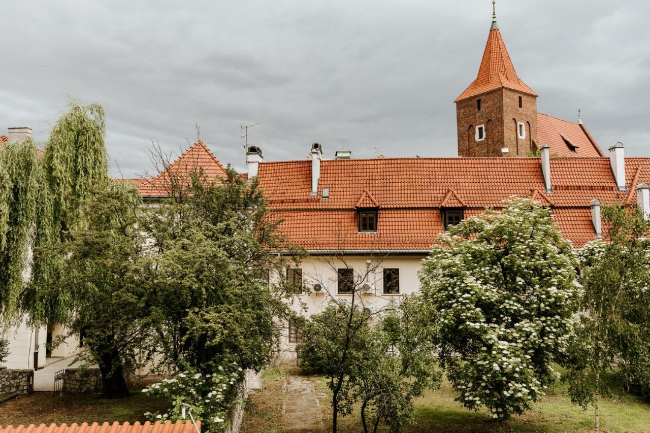 Palac Zieleniewskich Apartamenty Sw Marka 31 Cracovia Exterior foto