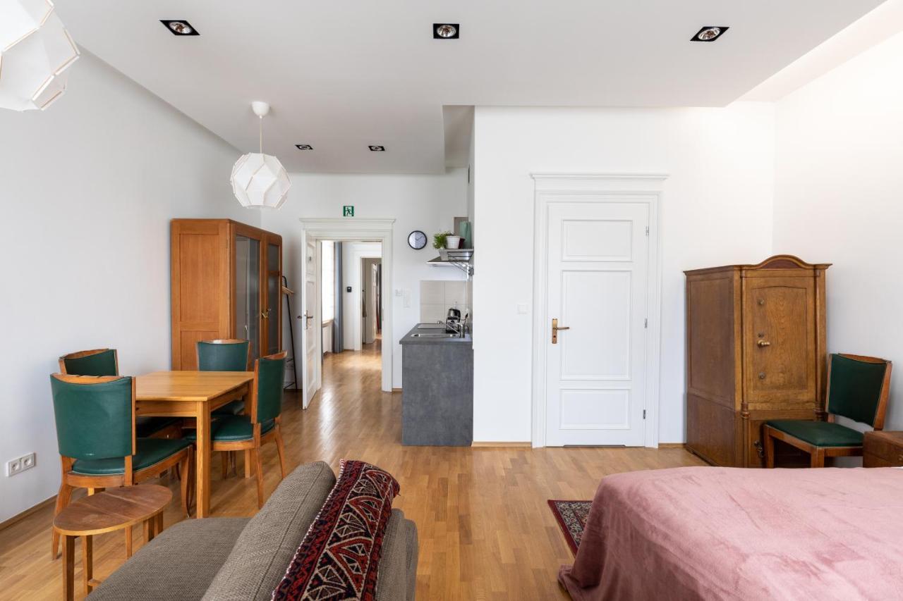 Palac Zieleniewskich Apartamenty Sw Marka 31 Cracovia Exterior foto