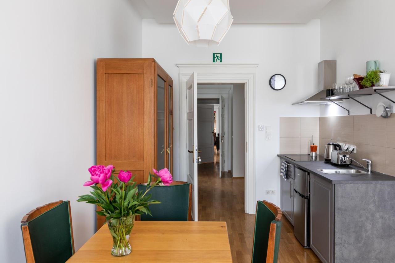 Palac Zieleniewskich Apartamenty Sw Marka 31 Cracovia Exterior foto